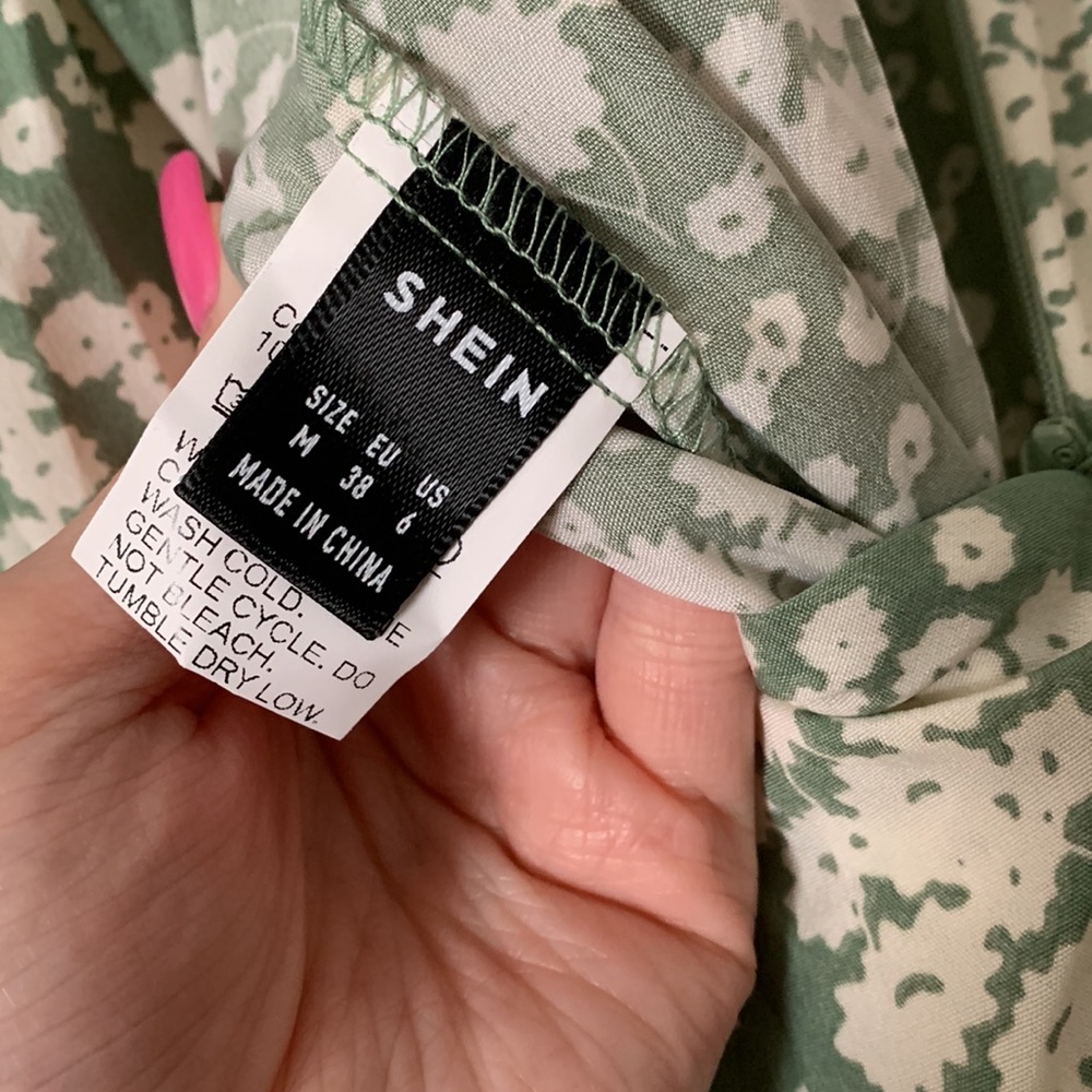 Shein Dress - Picture 5 of 5
